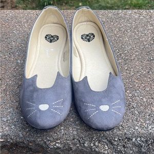 TUK women’s shoes size 8 cat face flats